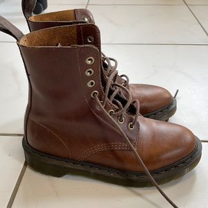 Dr. Martens PASCAL